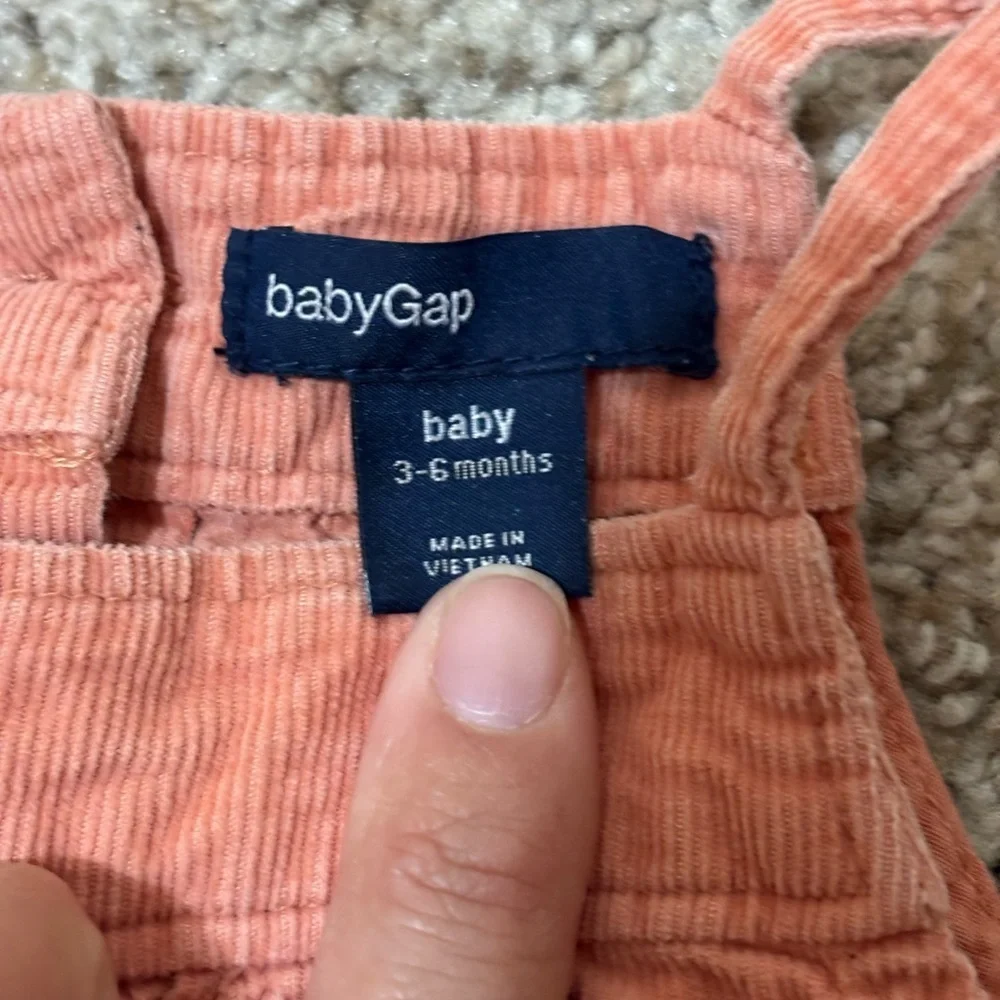 Baby Gap 100% Cotton Corduroy Coral Romper Size 3-6 Months | spring | autumn